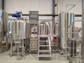 600L 4 Vessel Craft Brewery Case from Tiantai