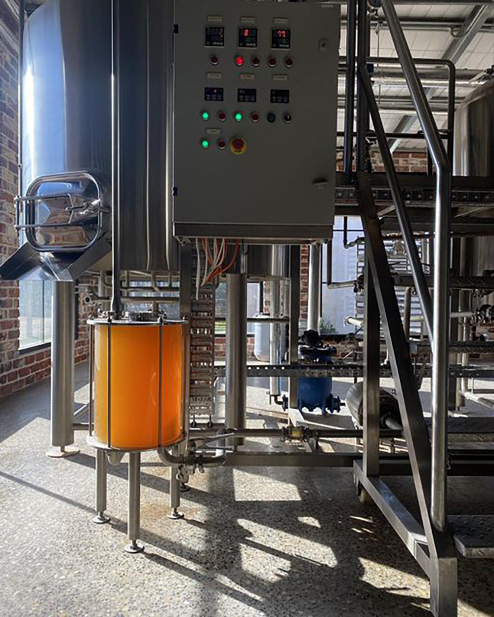 How to Choose the Material of Wort Grant for Your Brewery Equipment?