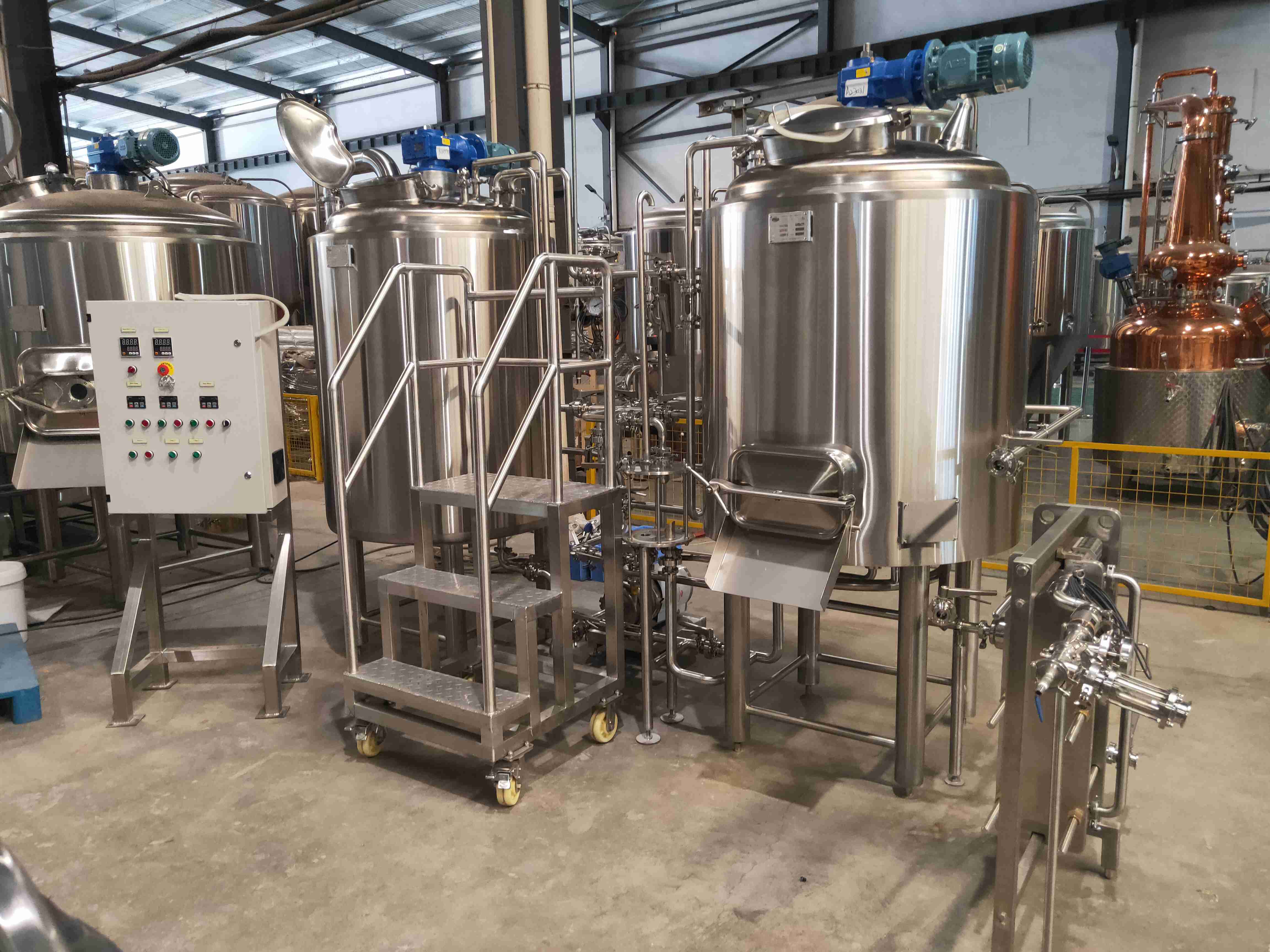 Tiantai 400L Brewery Project Set Up in Japan