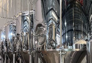 Mirror-Finished Brewery Equipment Appealing Smoothness Tank