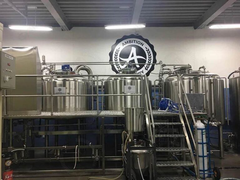 Proyecto de cervecería de 1000 litros
