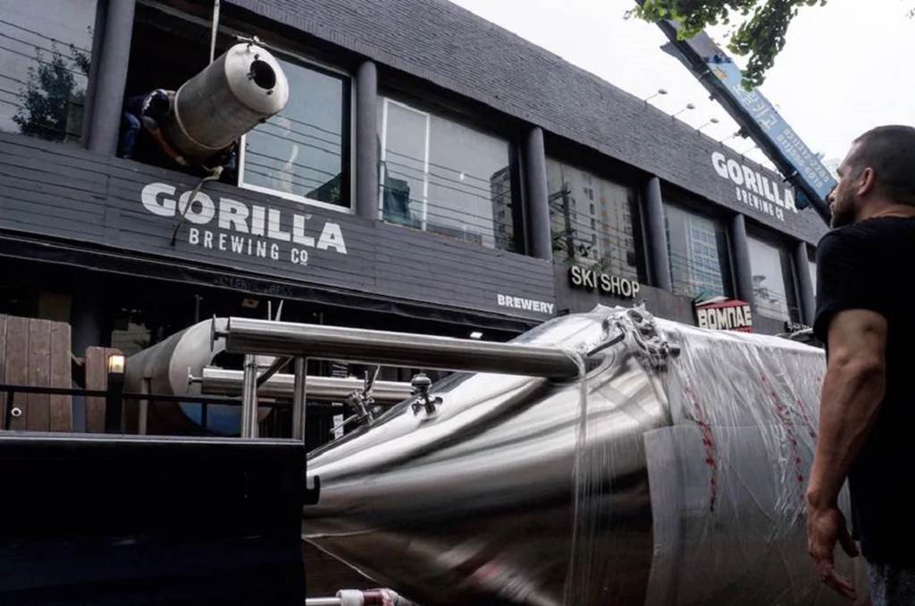 Proyecto de cervecería 3000L
