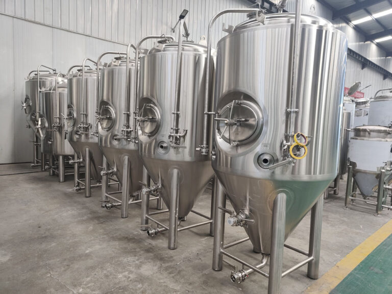 Equipo de cervecería de 600L