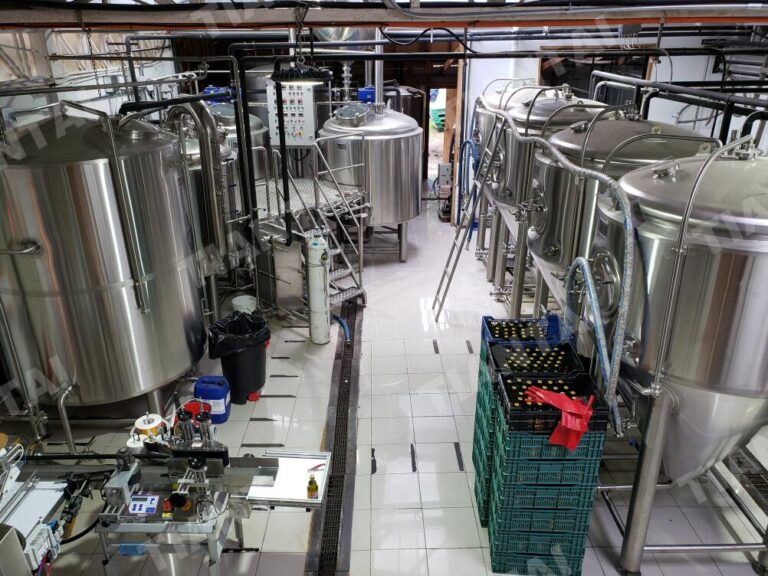 Instalación con éxito de un equipo de cervecería de 15BBL en Chile